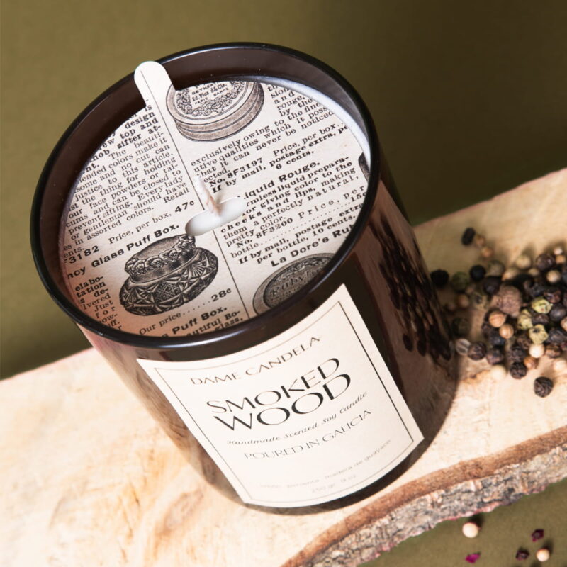 Vela aromática SMOKED WOOD - Imagen 4